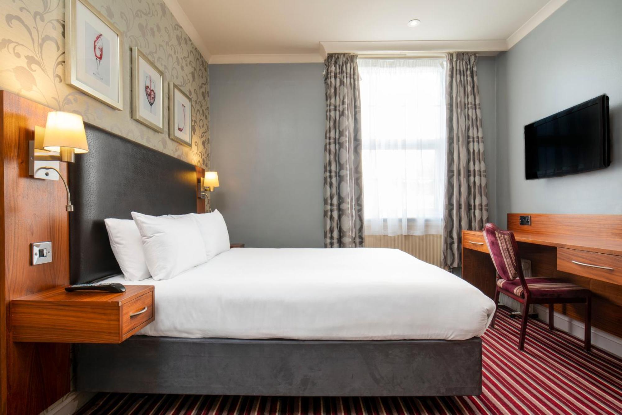 London Croydon Aerodrome Hotel, BW Signature Collection Esterno foto