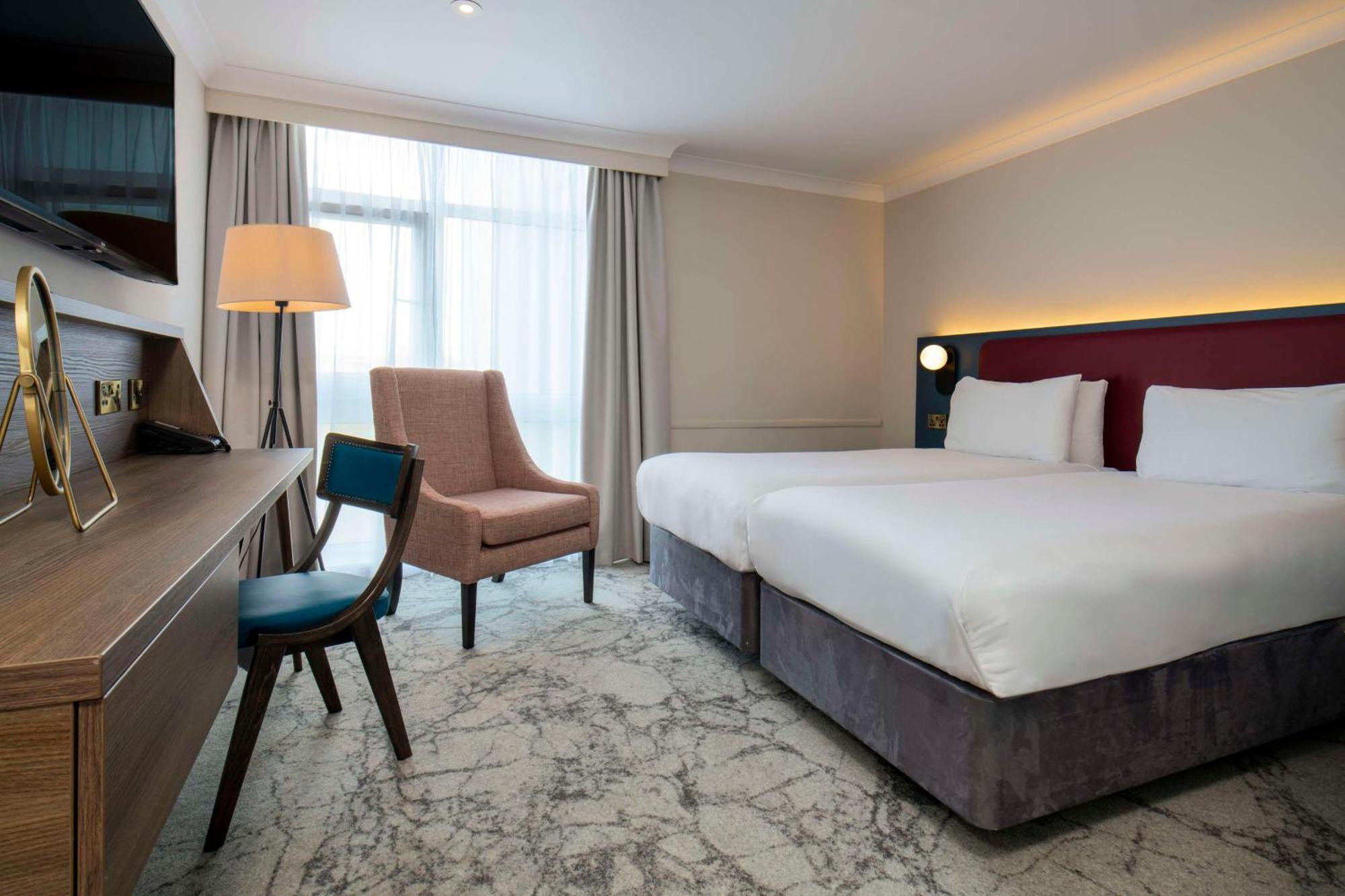 London Croydon Aerodrome Hotel, BW Signature Collection Esterno foto